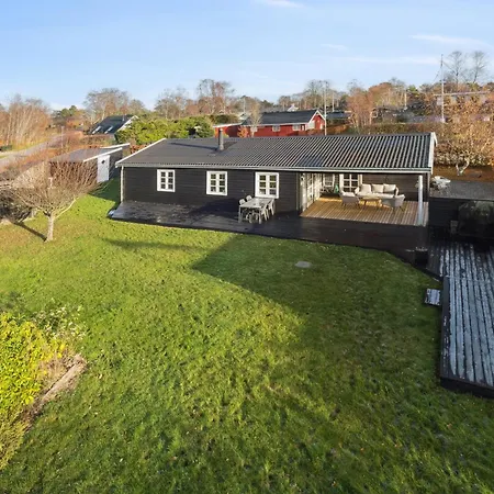 Klassisk Tæt På Og Grenå